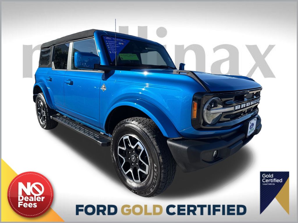 2024 Ford Bronco 4-Door Outer Banks's photo