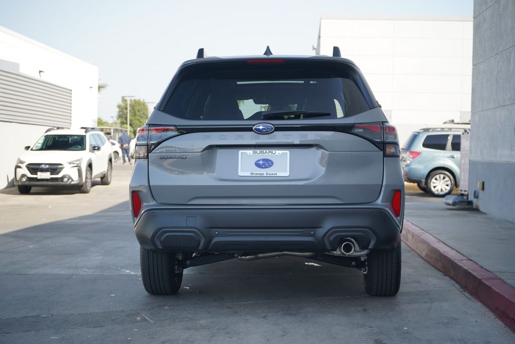 2025 Subaru Forester Limited 4