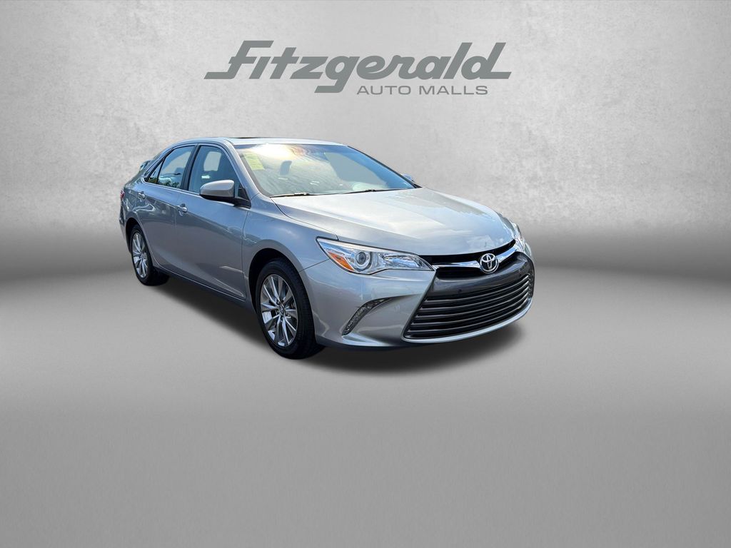 Celestial Silver Metallic 2016 Toyota Camry Sedan Front-Wheel Drive 6-Speed Automatic