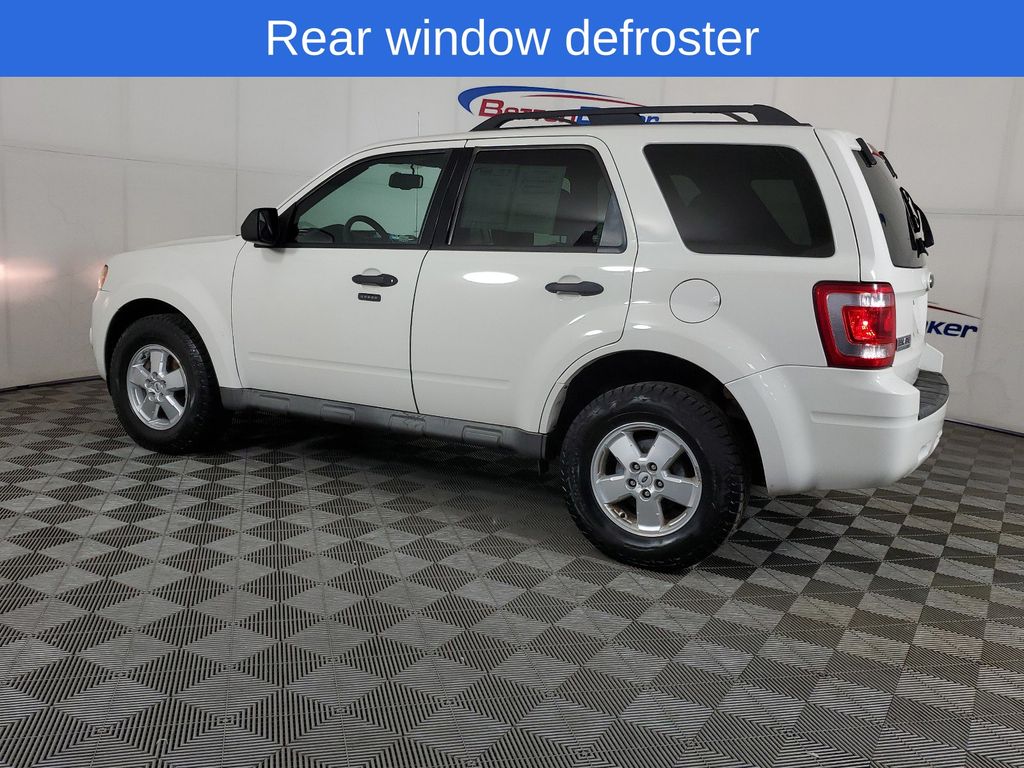 2009 Ford Escape XLT 3