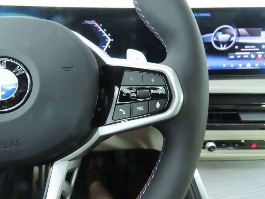 Thumbnail: 2026 BMW 4 Series - 12