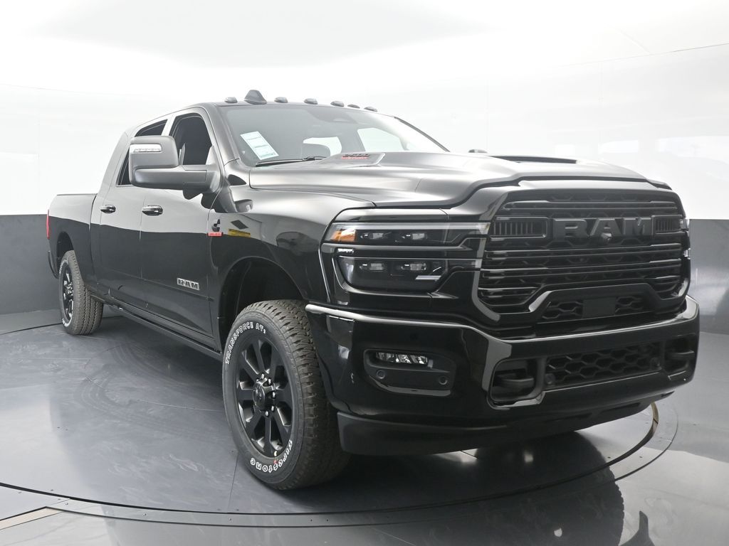 New 2026 Diamond Black Crystal Pearlcoat Ram Laramie image 9