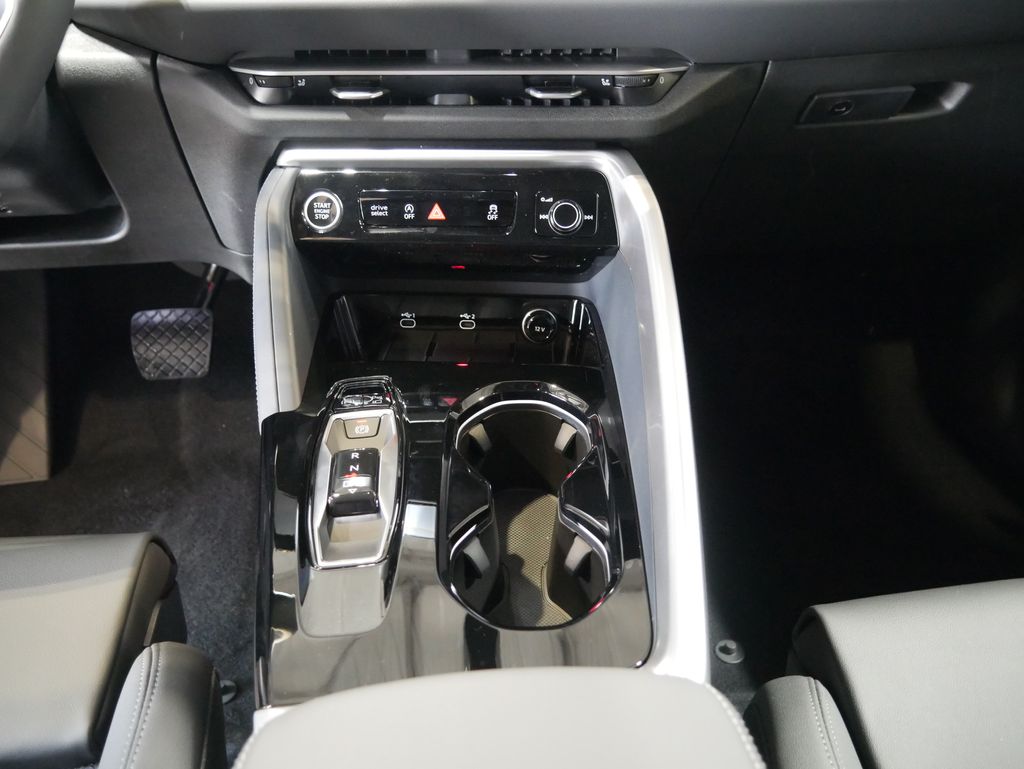 Thumbnail: 2026 Audi Q5 - 19