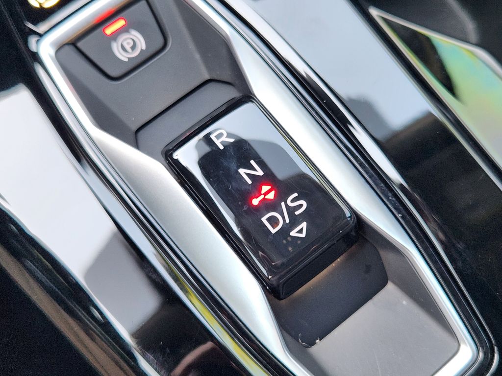 used 2025 Audi Q5 car, priced at $47,381