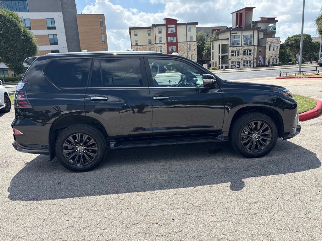 Thumbnail: 2023 Lexus GX - 6