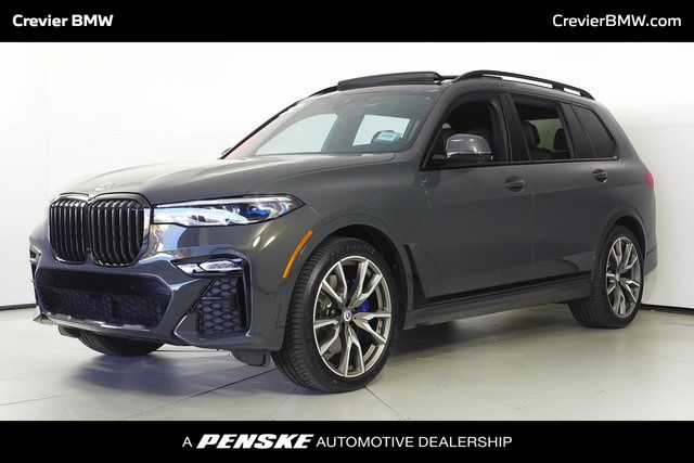 2022 BMW X7 M50i 1