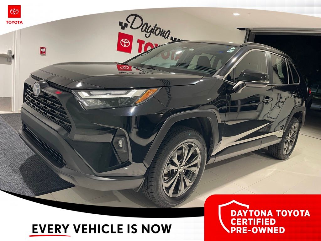 2023 Toyota RAV4 XLE Premium - Photo 7
