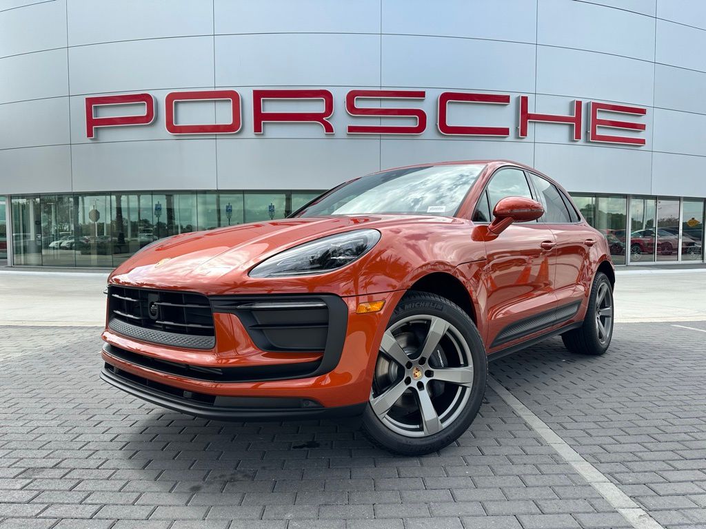 2024 Porsche Macan  -
                Davie, FL