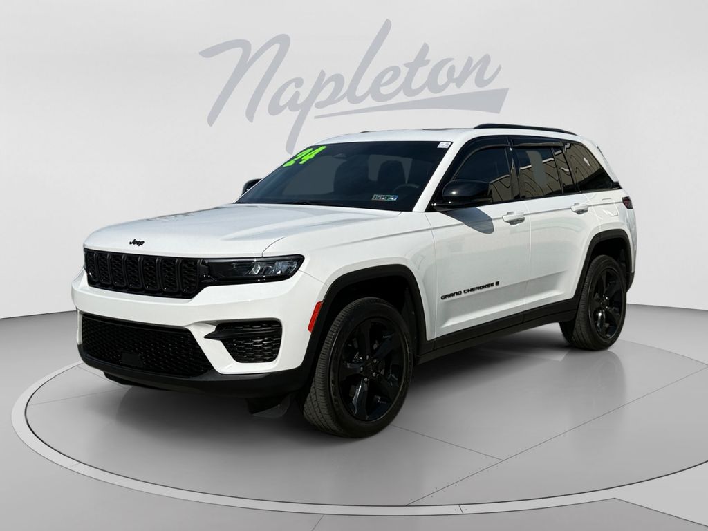Bright White Clearcoat 2024 Jeep Grand Cherokee SUV / Crossover Four-Wheel Drive 8-Speed Automatic