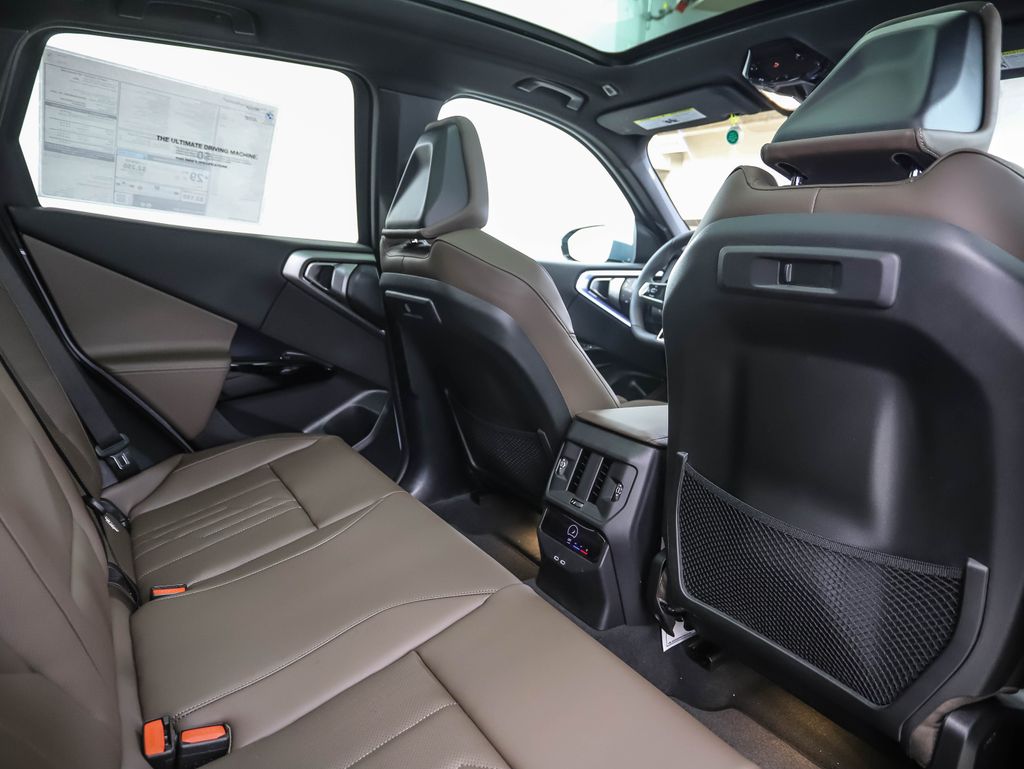 Thumbnail: 2026 BMW X3 - 25