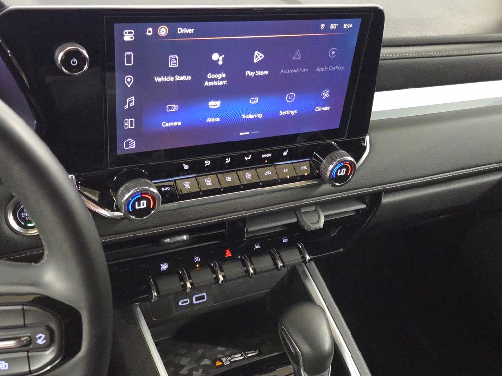 2024 Chevrolet Colorado LT photo 20