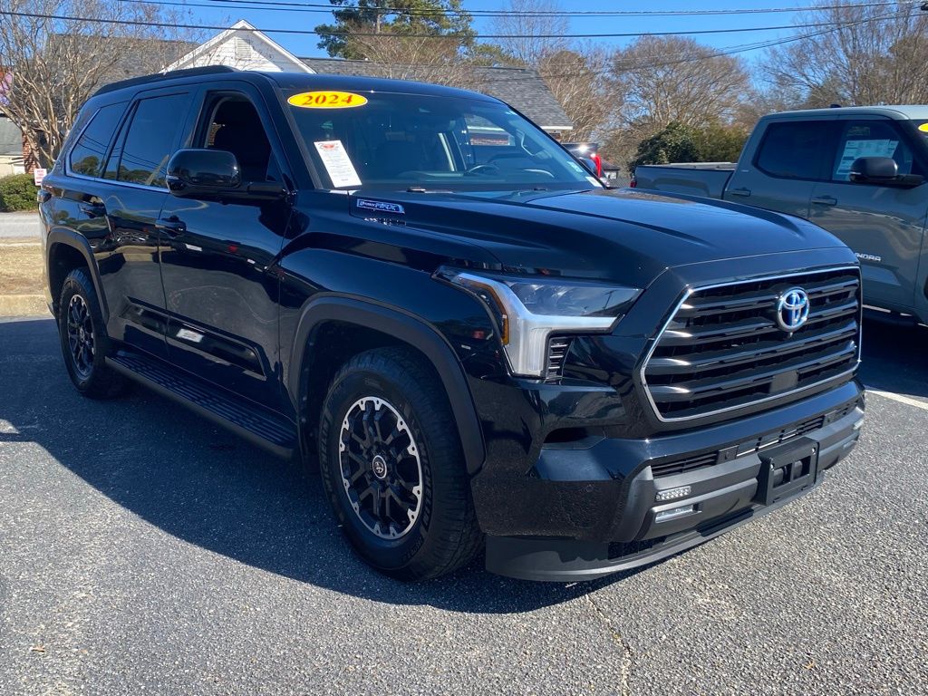 2024 Toyota Sequoia SR5 4WD