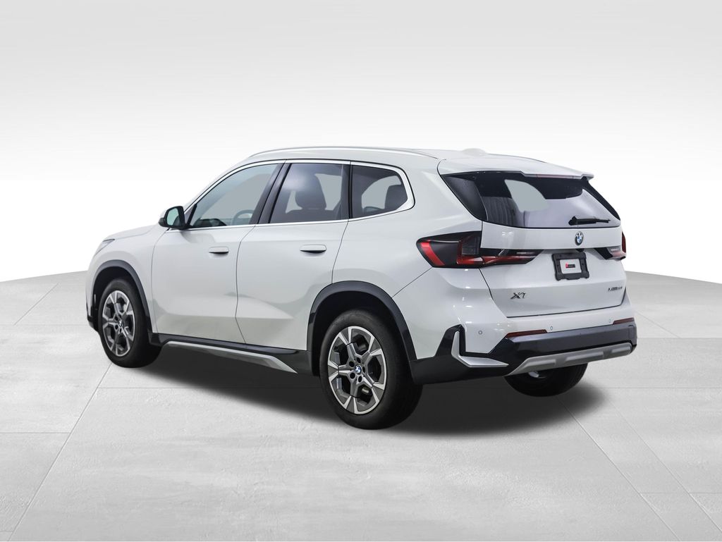 Thumbnail: 2025 BMW X1 - 3