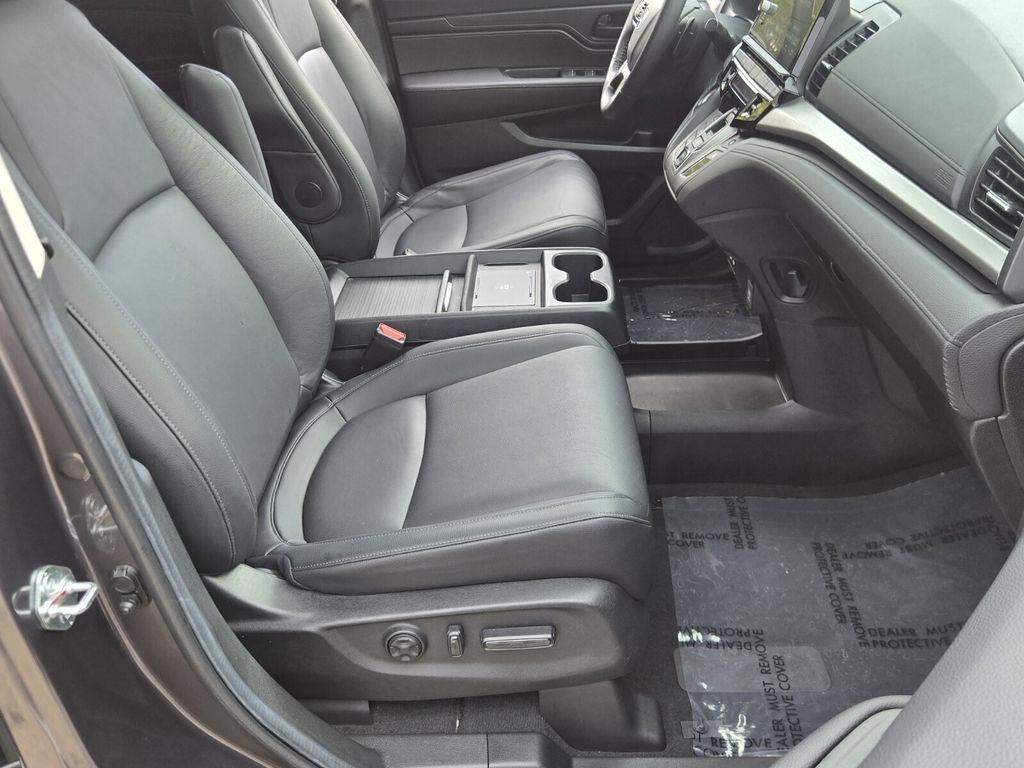 2025 Honda Odyssey - $35,589