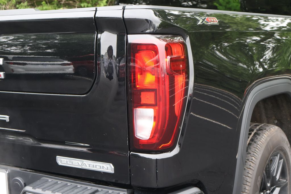 Thumbnail: 2021 GMC Sierra 1500 - 10