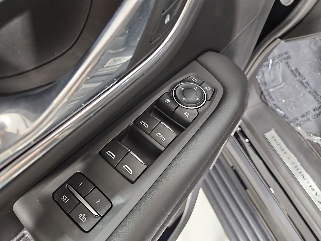 Used 2024 Black Chevrolet High Country image 12