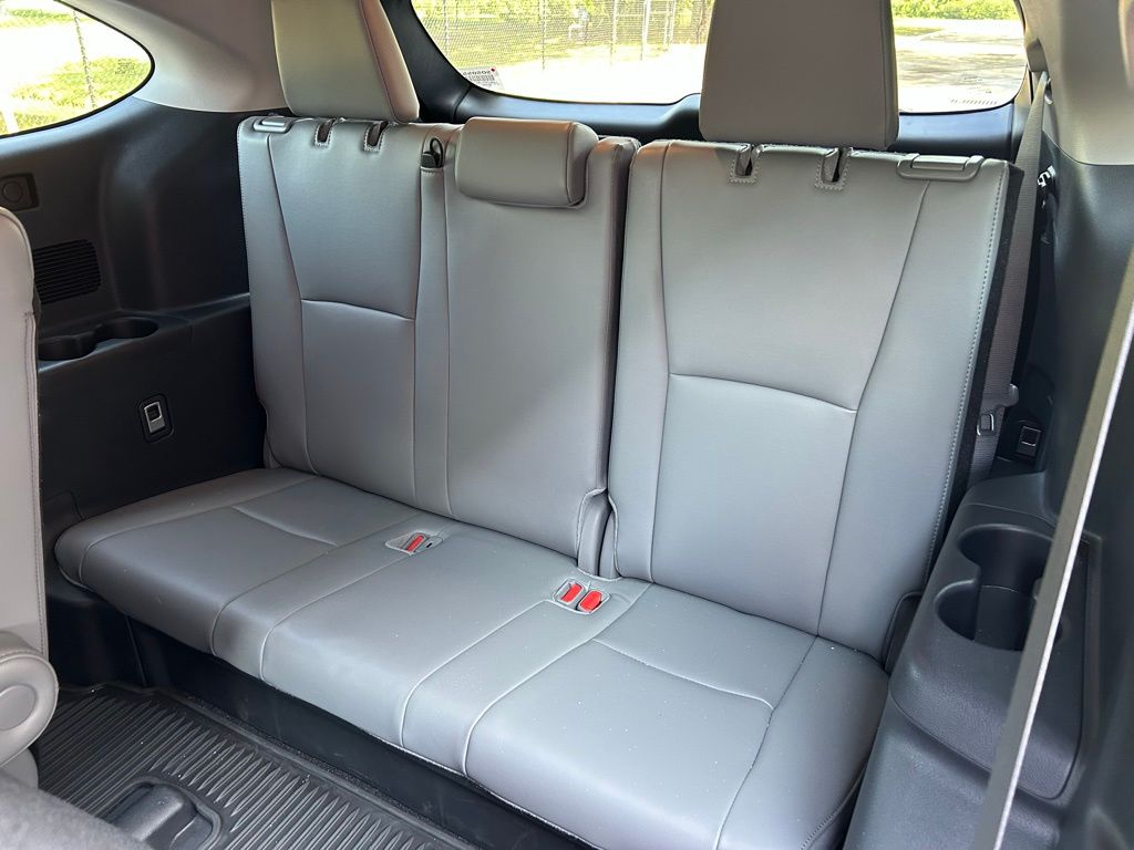 2024 Toyota Highlander Platinum 13