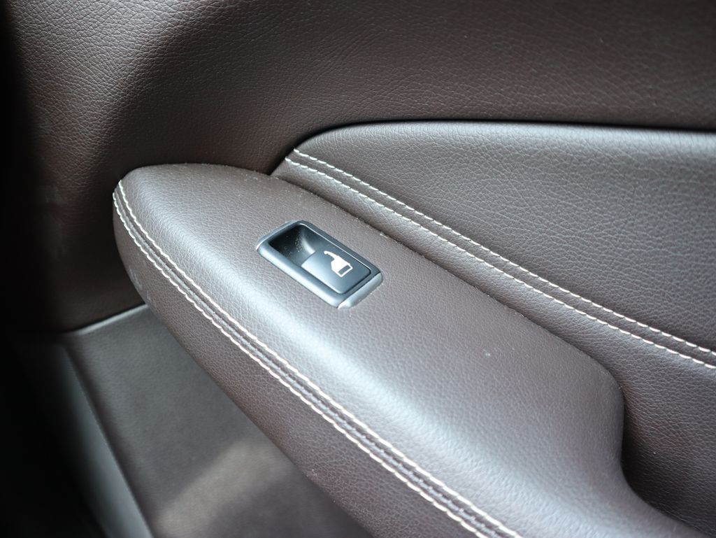 Thumbnail: 2018 Mercedes-Benz GLE - 22