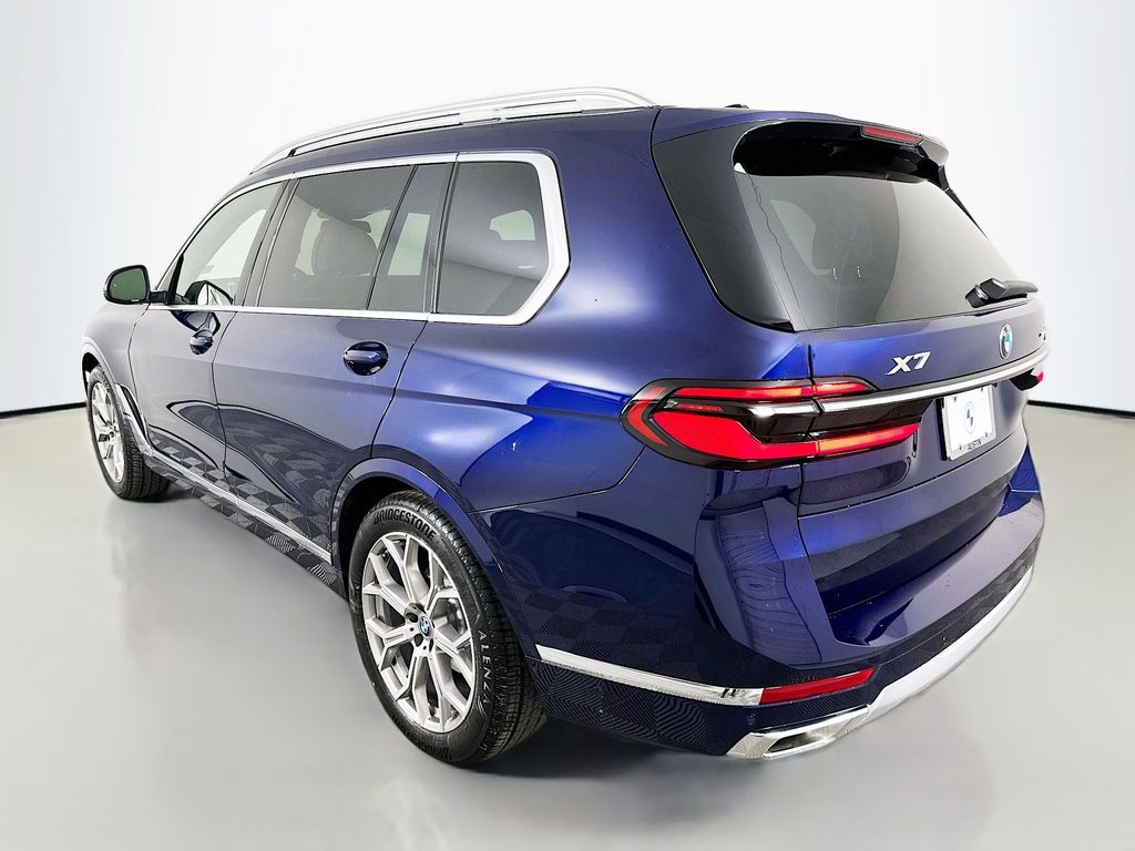 Thumbnail: 2026 BMW X7 - 7