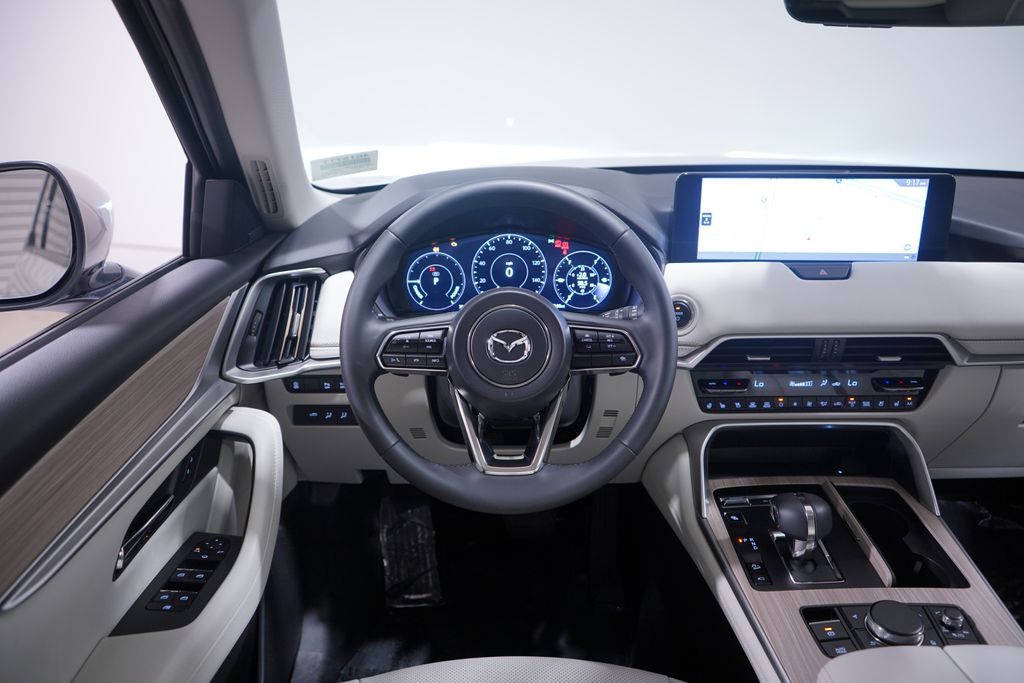 Thumbnail: 2024 Mazda CX-90 - 10