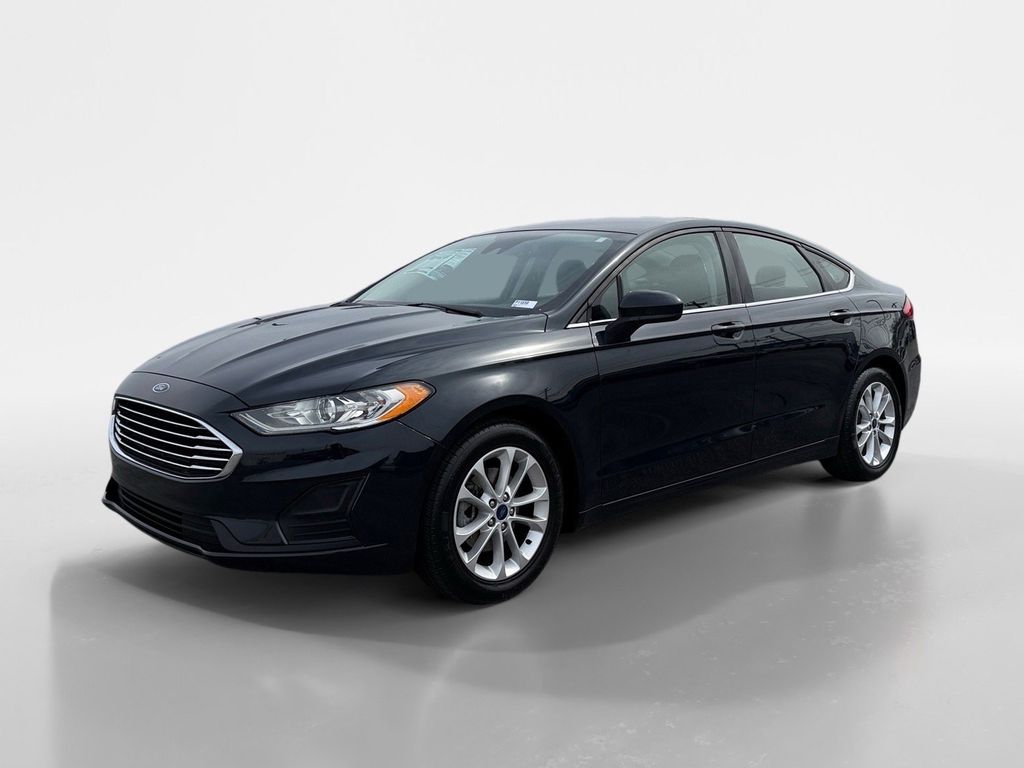 2020 Ford Fusion SE FWD