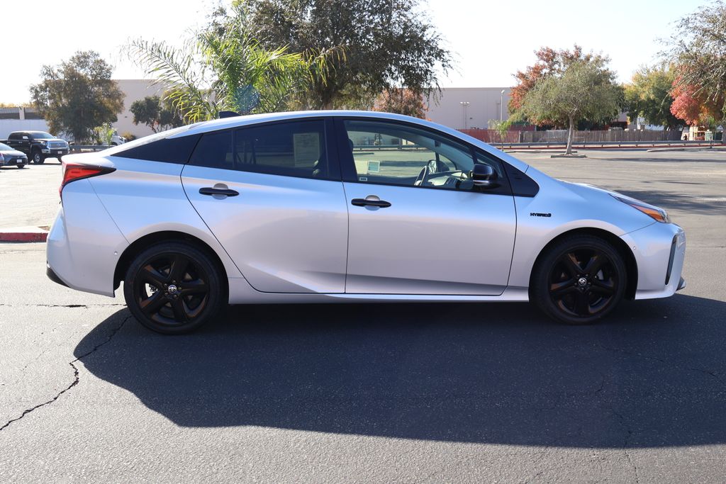 2022 Toyota Prius Nightshade Edition 4