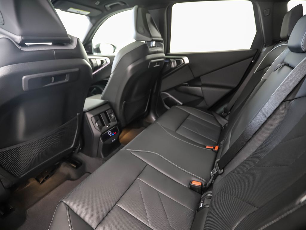 Thumbnail: 2026 BMW X3 - 21