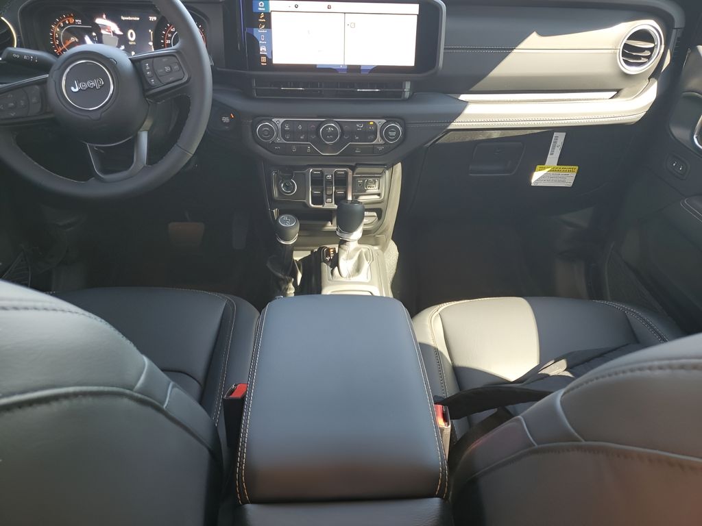 New Car 2025 Jeep Gladiator  For Sale Under $40,000 In Austin, Texas