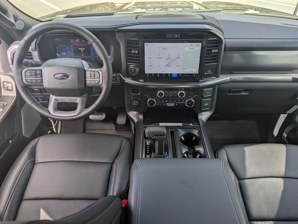 2025 Ford F-150 LARIAT