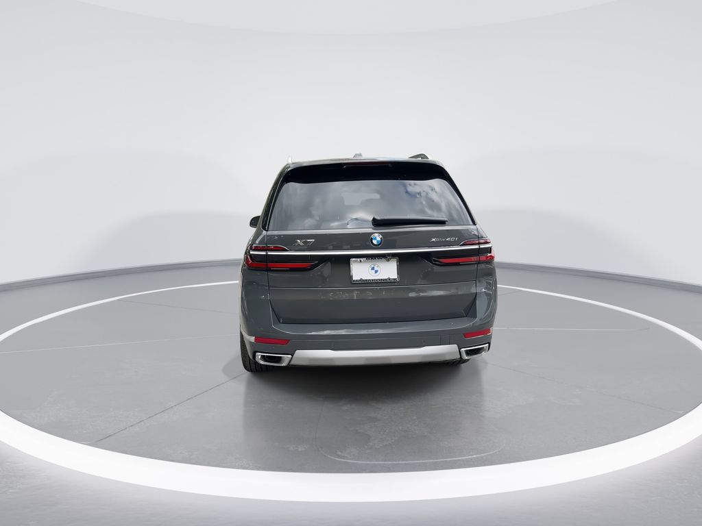 Thumbnail: 2026 BMW X7 - 7
