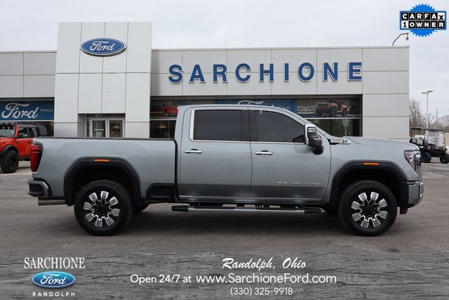 2025 GMC Sierra 3500HD Denali Crew Cab 4WD