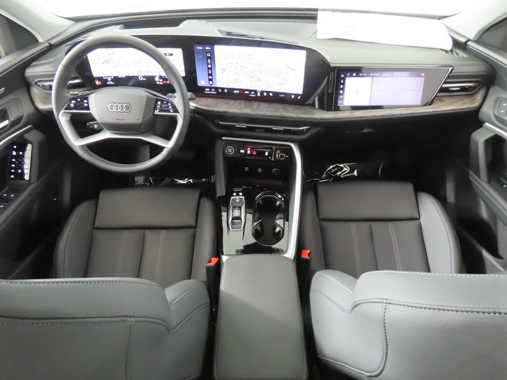 Thumbnail: 2026 Audi Q5 - 13