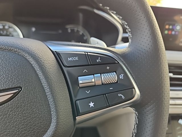 2025 Genesis G70  29