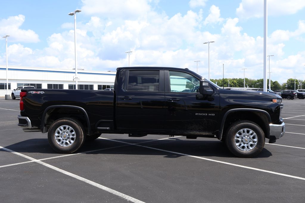 Thumbnail: 2025 Chevrolet Silverado 2500 - 9