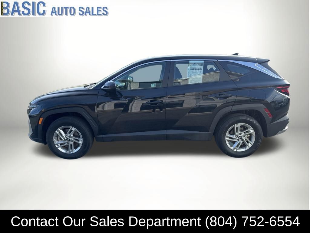 Phantom Black 2025 Hyundai Tucson SE AWD SUV / Crossover All-Wheel Drive 8-Speed Automatic