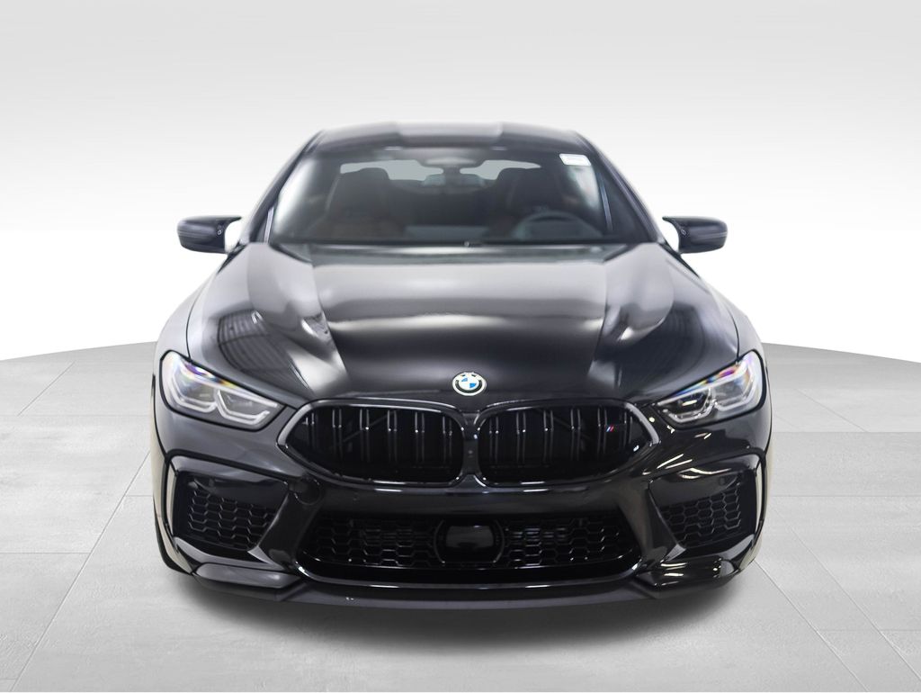 Thumbnail: 2025 BMW M8 - 8