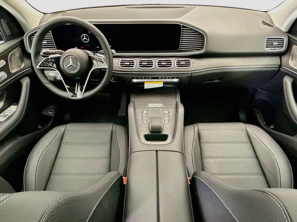 Thumbnail: 2026 Mercedes-Benz GLE - 14