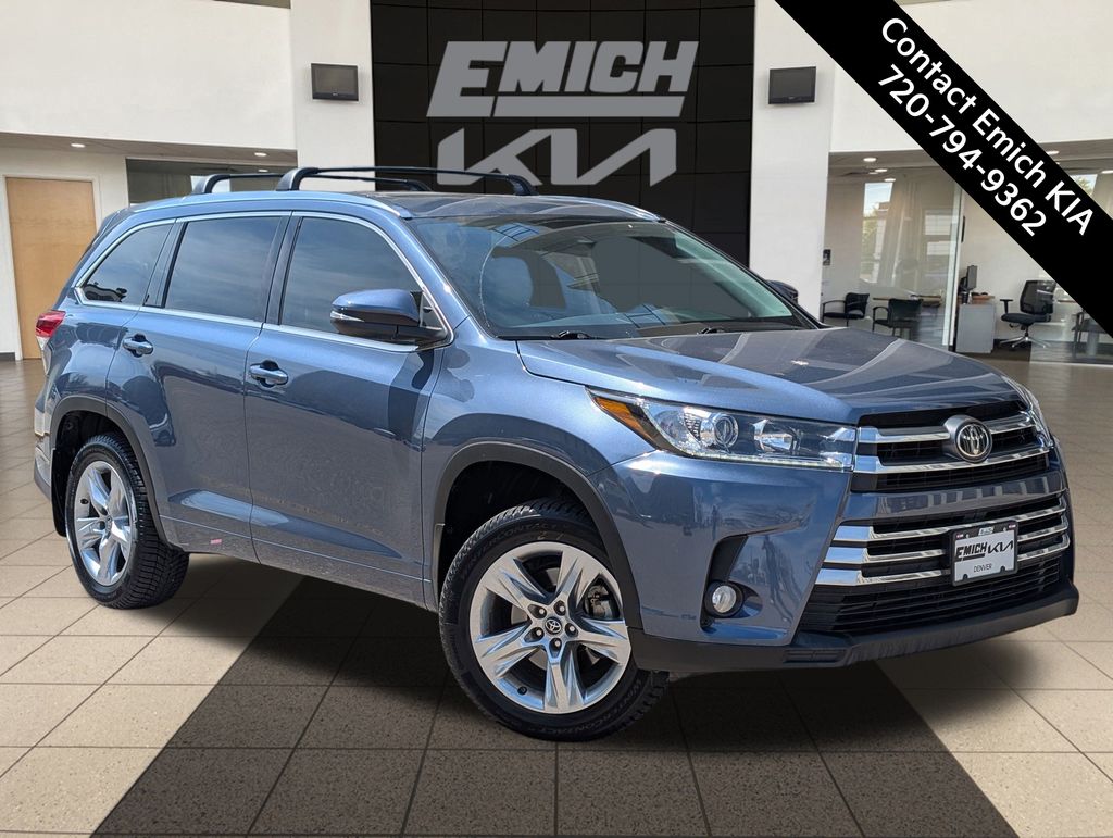 2017 Toyota Highlander Limited