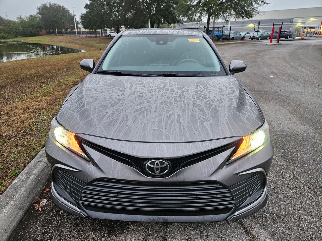 2021 Toyota Camry LE 8