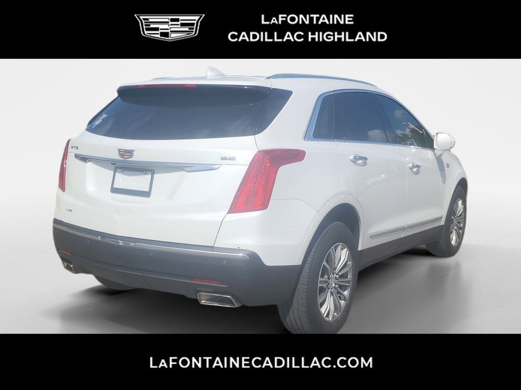 2019 Cadillac XT5 Luxury 7