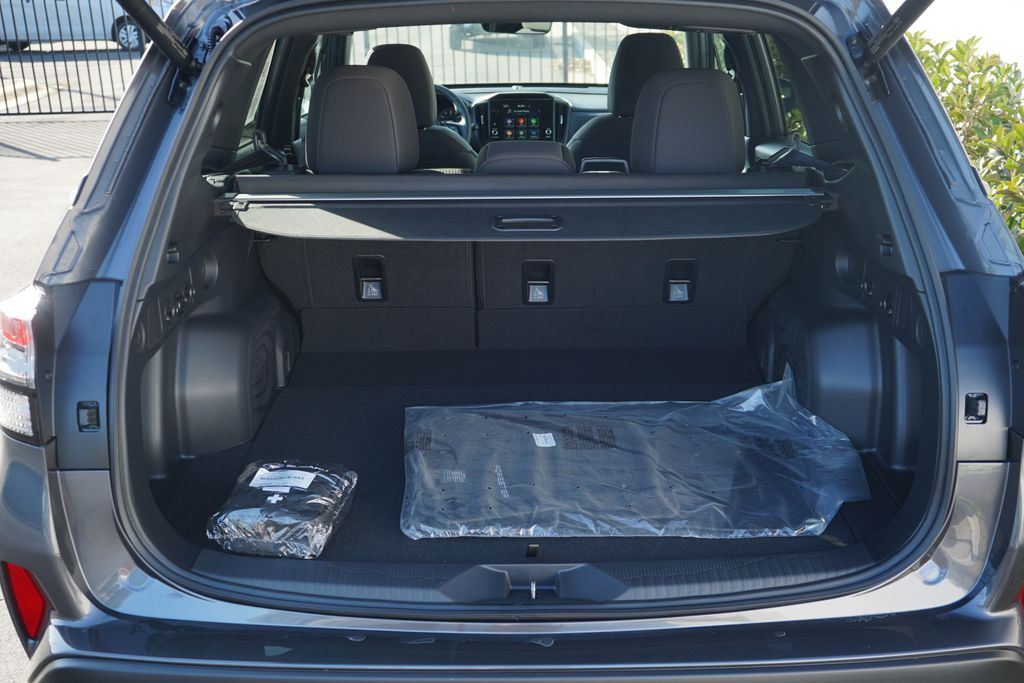 Thumbnail: 2026 Subaru Forester - 11