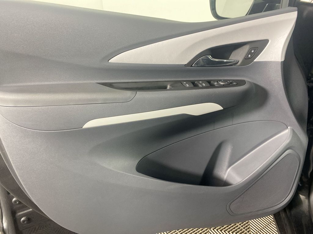 2019 Chevrolet Bolt EV LT 20