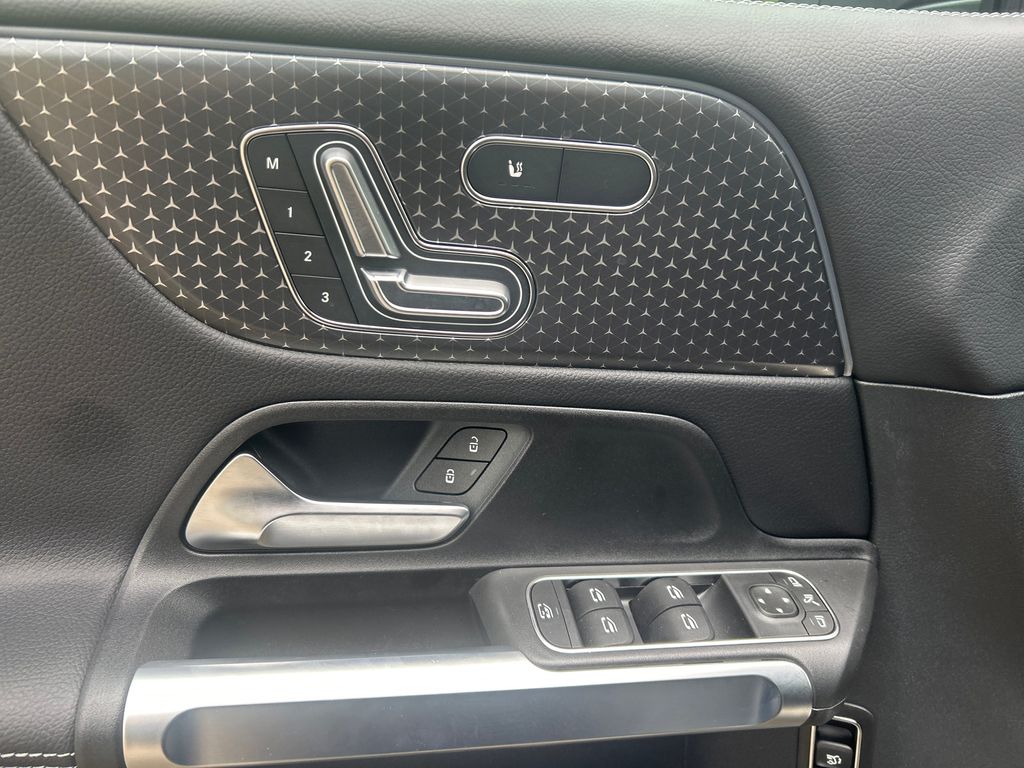 2026 Mercedes-Benz GLB GLB 250 Black at John Sisson Motors