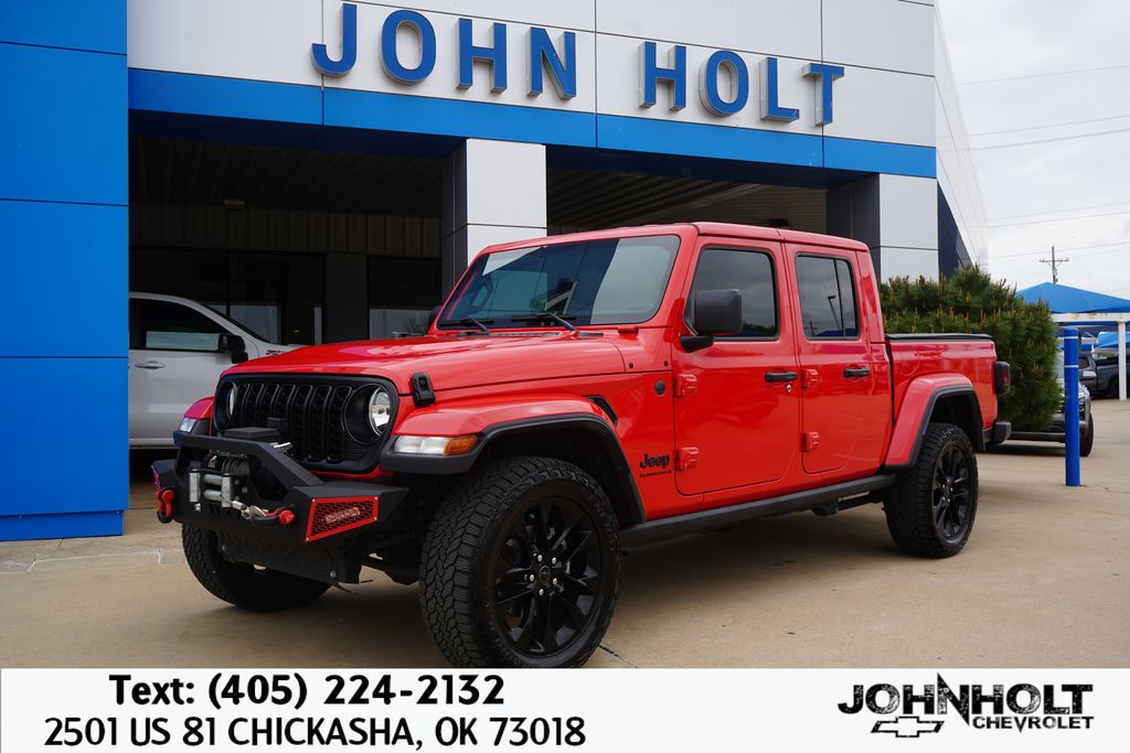 2025 Jeep Gladiator NightHawk Crew Cab 4WD