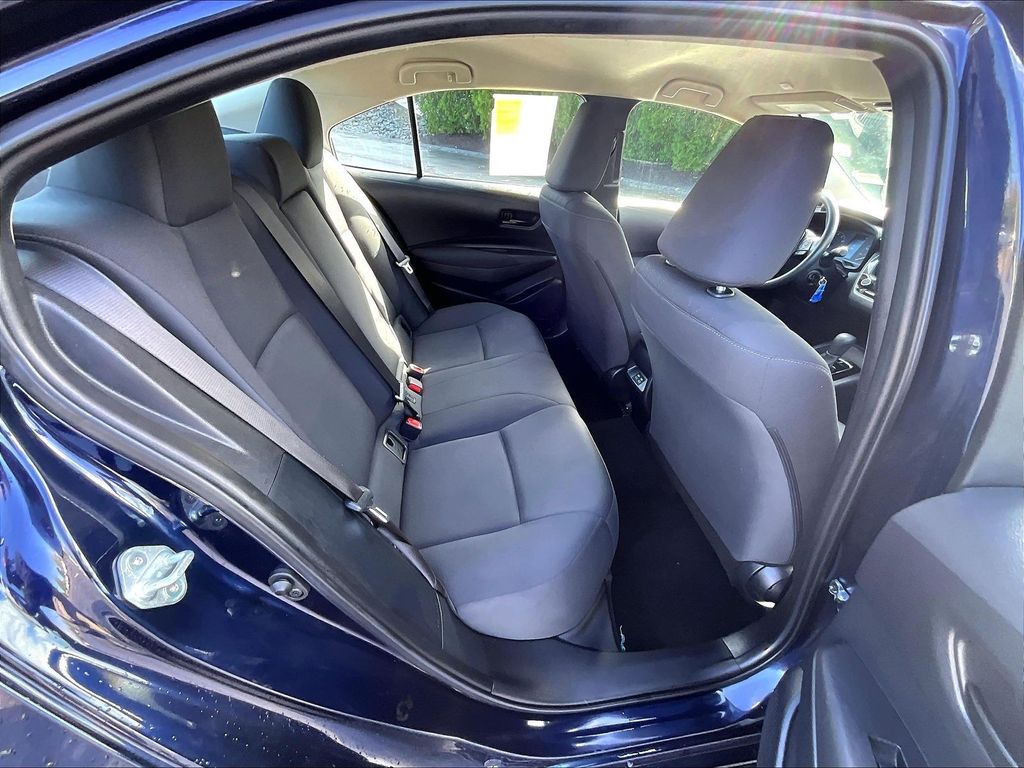 2024 Toyota Corolla — photo 16