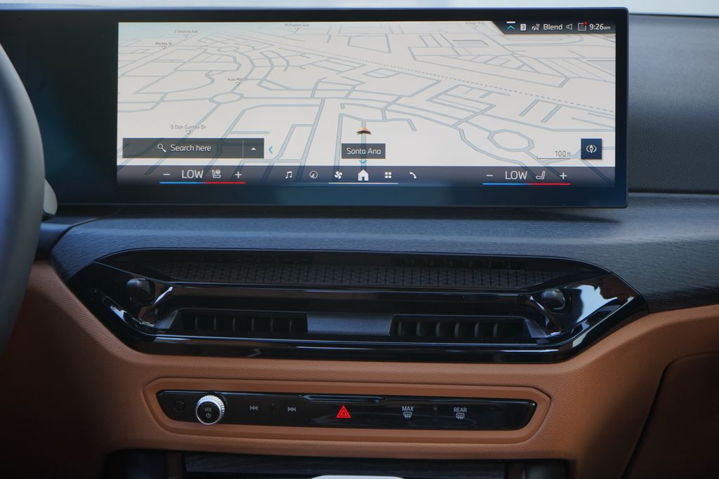 Thumbnail: 2025 BMW 3 Series - 14