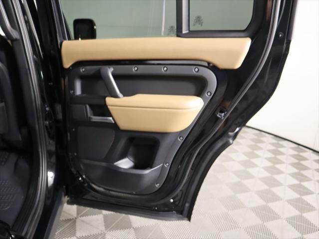 Thumbnail: 2025 Land Rover Defender - 29