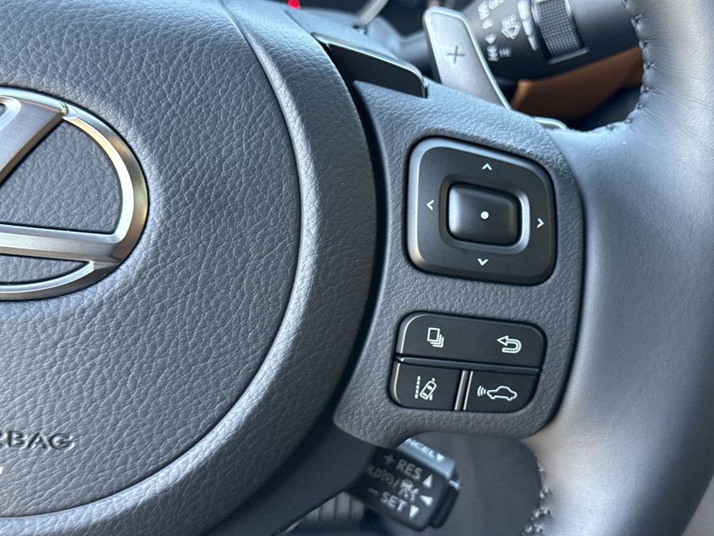 Thumbnail: 2025 Lexus IS - 27