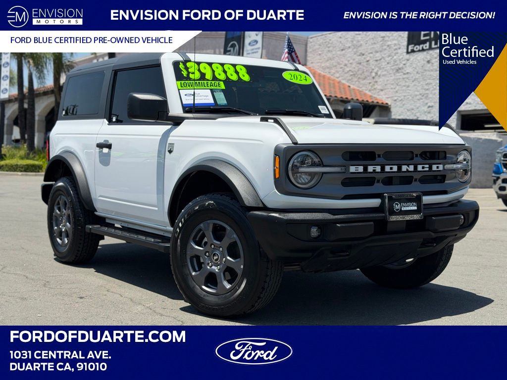 Oxford White 2024 Ford Bronco SUV / Crossover Four-Wheel Drive Automatic