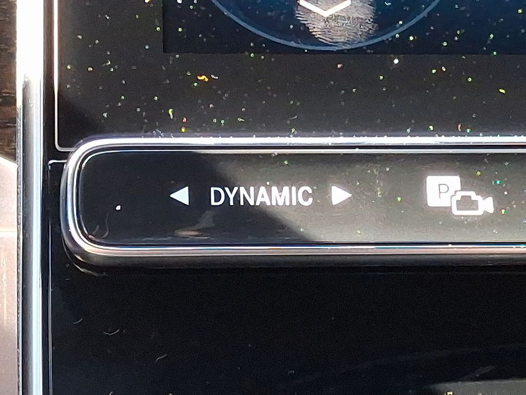 Thumbnail: 2025 Mercedes-Benz GLC - 18